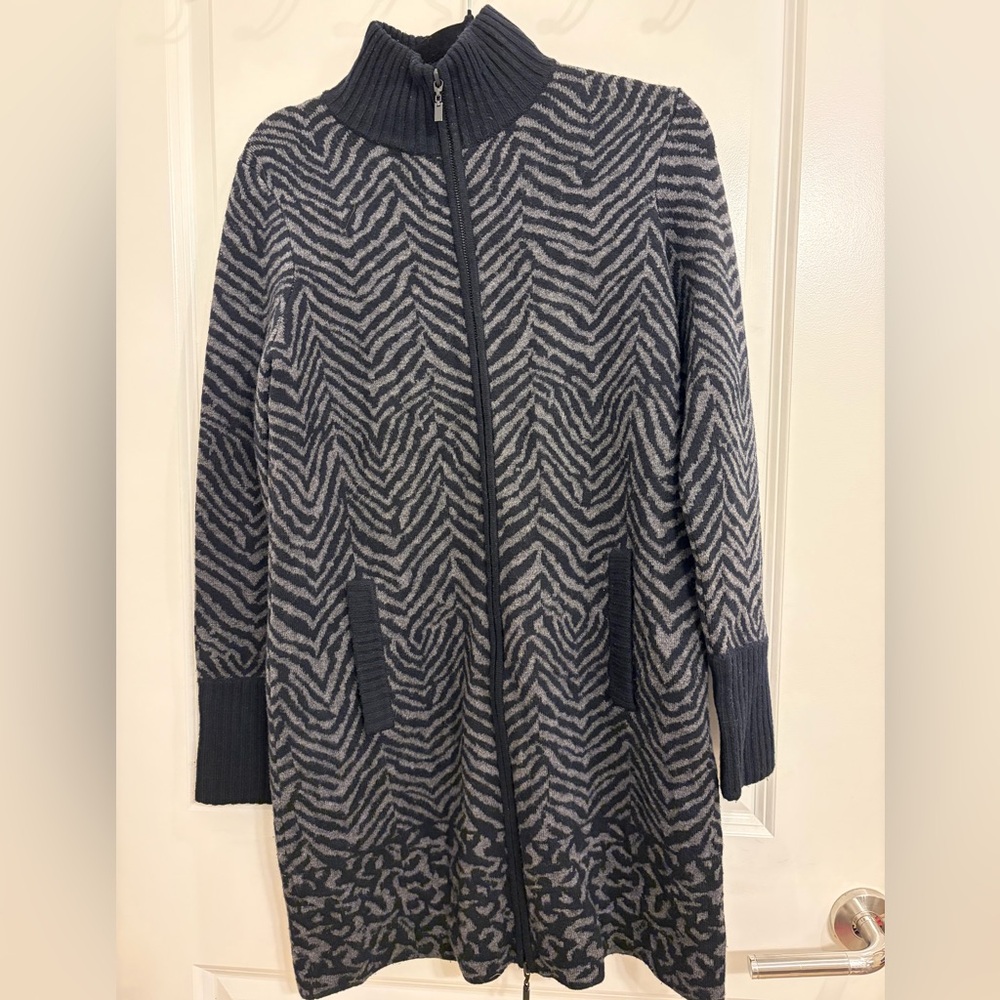 Kinross Wool & Cashmere Zip-Front Sweater Coat – Gray & Black – Size S